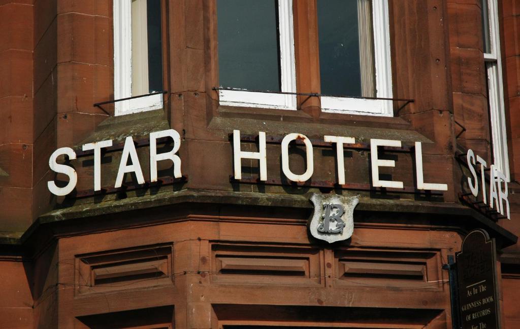 The Famous Star Hotel Moffat Luaran gambar